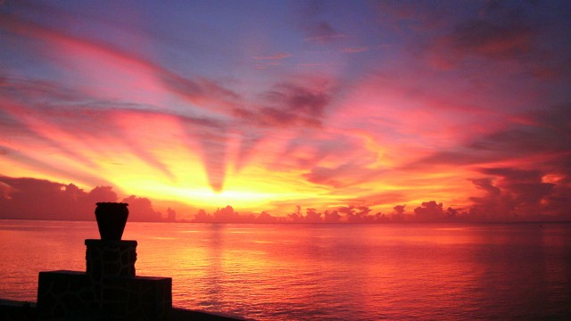 Name:  314819Negril Sunset 2 2010.jpg
Views: 2318
Size:  94.4 KB