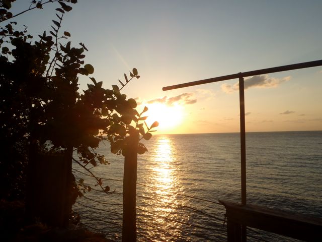 Click image for larger version. 

Name:	sunset .jpg 
Views:	912 
Size:	49.9 KB 
ID:	1132
