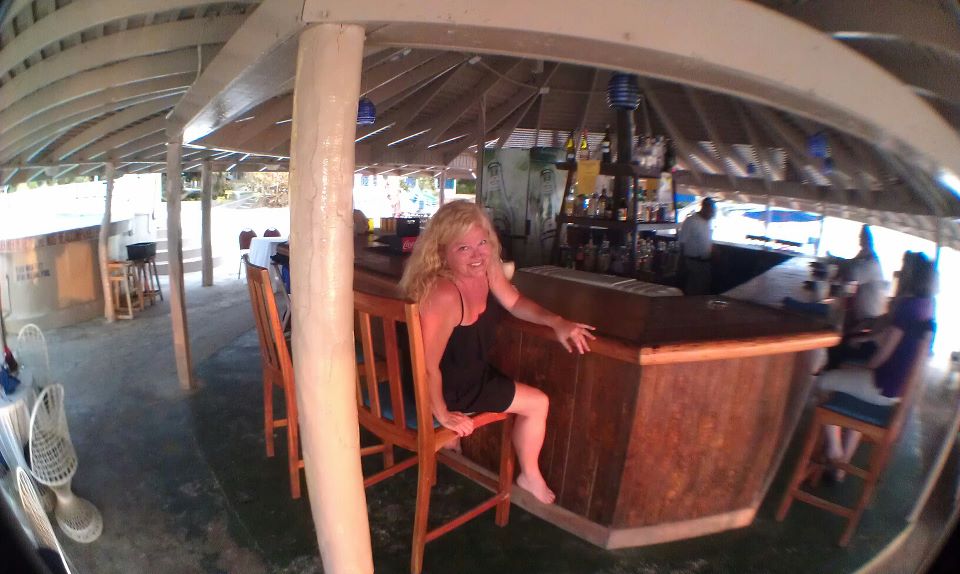 Name:  negril bar deana.jpg
Views: 284
Size:  83.1 KB