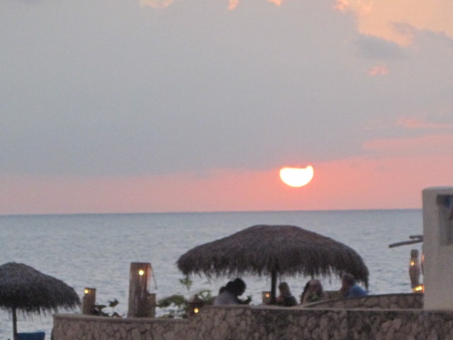 Name:  027.JPG
Views: 288
Size:  65.9 KB