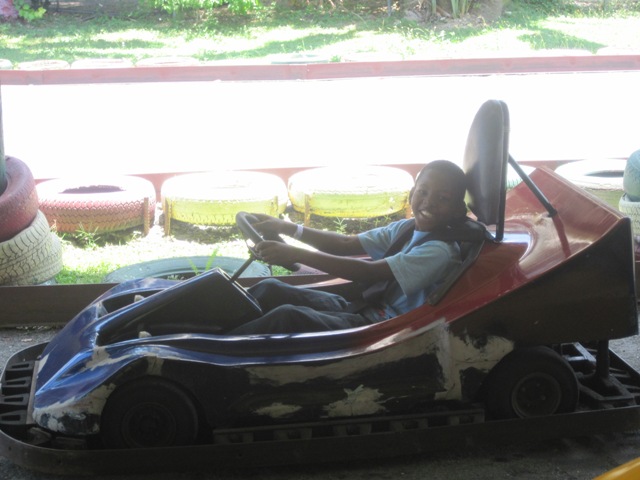 Name:  046.JPG
Views: 252
Size:  87.2 KB