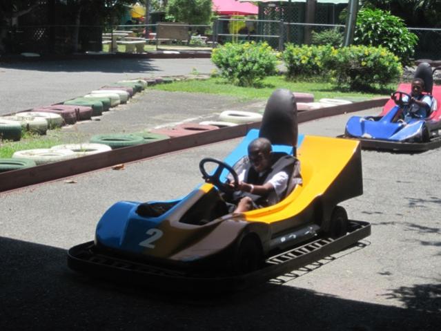 Name:  049.jpg
Views: 315
Size:  48.9 KB