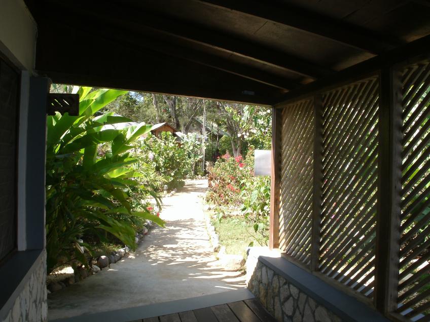 Name:  024.jpg
Views: 363
Size:  96.6 KB