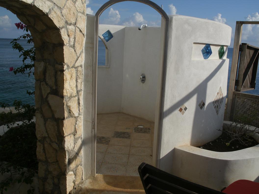 Name:  060.jpg
Views: 339
Size:  90.0 KB