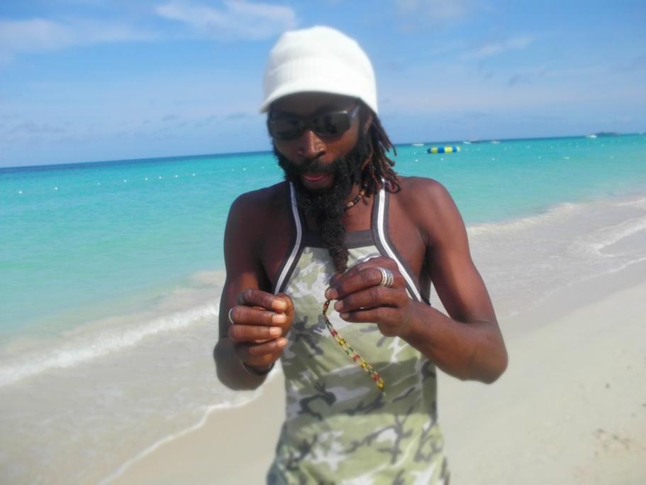Name:  Negril 2012 048.jpg
Views: 1062
Size:  42.8 KB