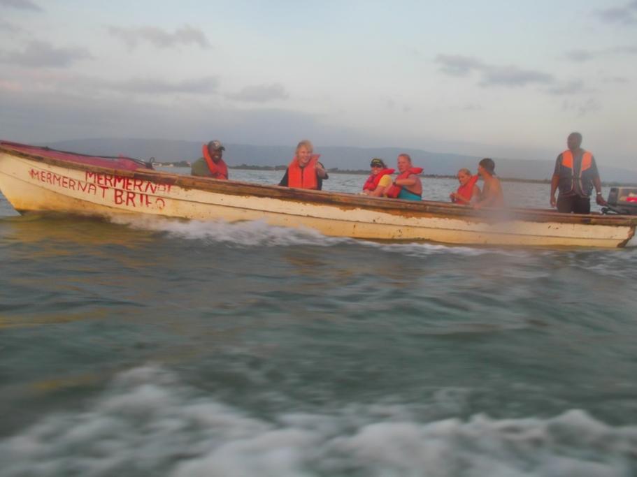 Name:  Negril 2012 194.jpg
Views: 1022
Size:  41.9 KB