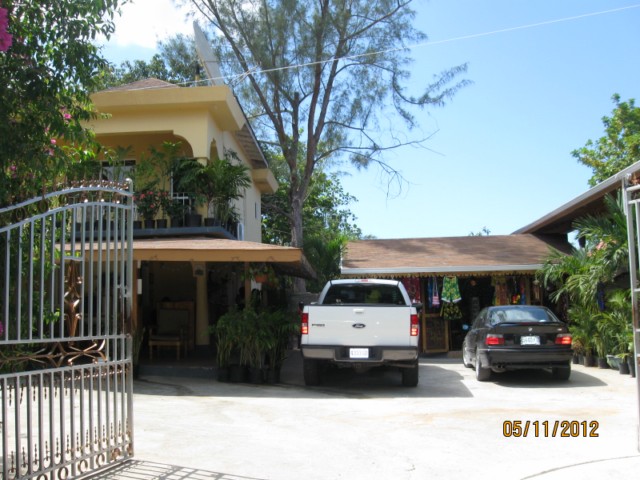 Name:  IMG_7017.JPG
Views: 303
Size:  94.0 KB