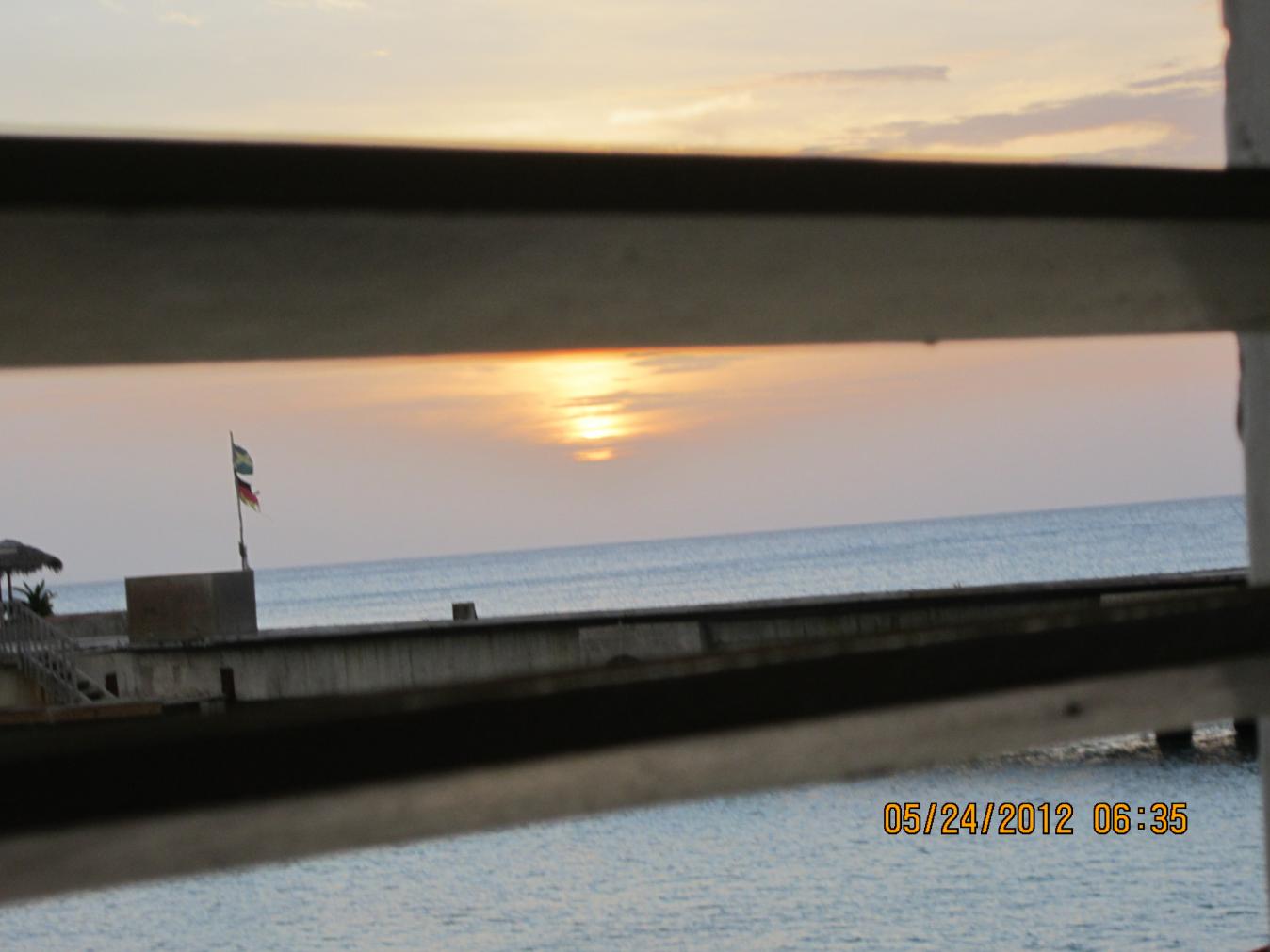 Name:  IMG_0608.jpg
Views: 262
Size:  80.3 KB