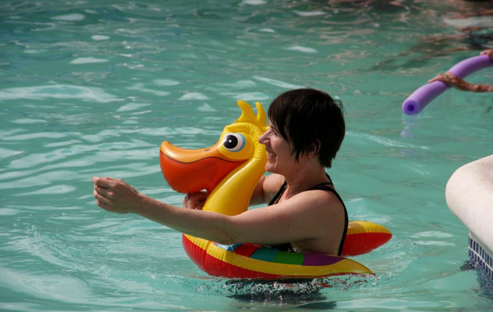 Name:  duck rescue.jpg
Views: 1286
Size:  65.2 KB