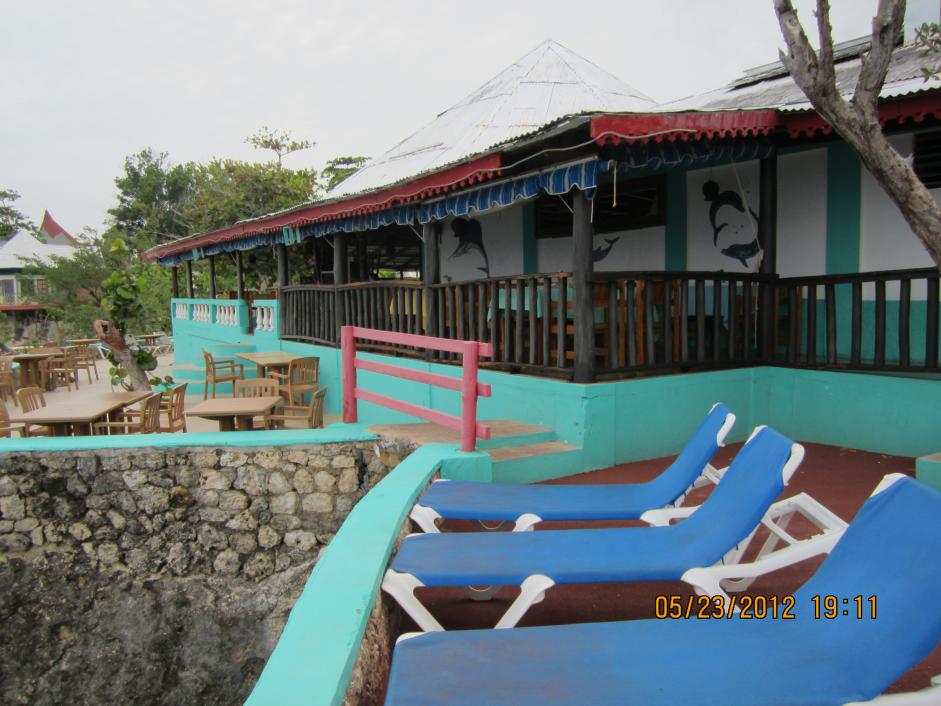 Name:  Negril 2012 109.jpg
Views: 940
Size:  92.6 KB