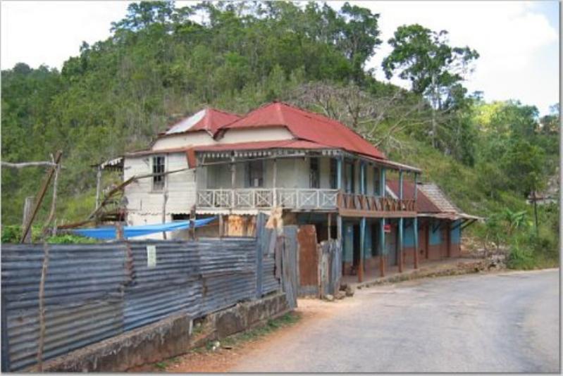 Name:  interior old road (800 x 535).jpg
Views: 267
Size:  64.6 KB