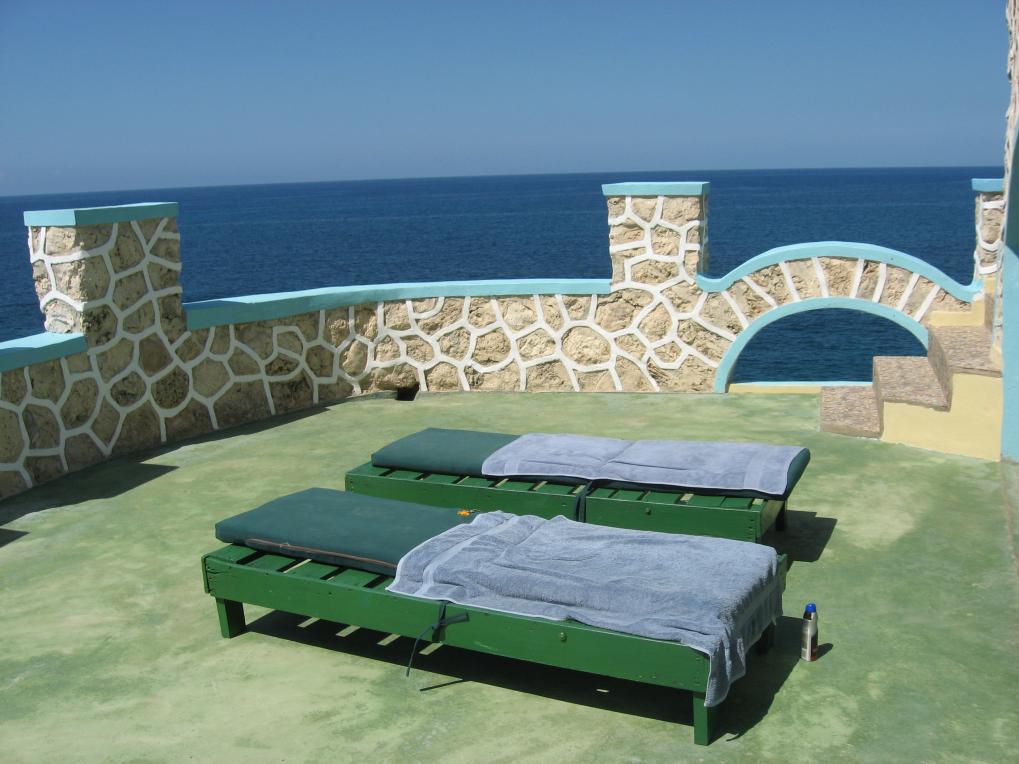 Name:  Negril 2012 021.jpg
Views: 422
Size:  91.9 KB