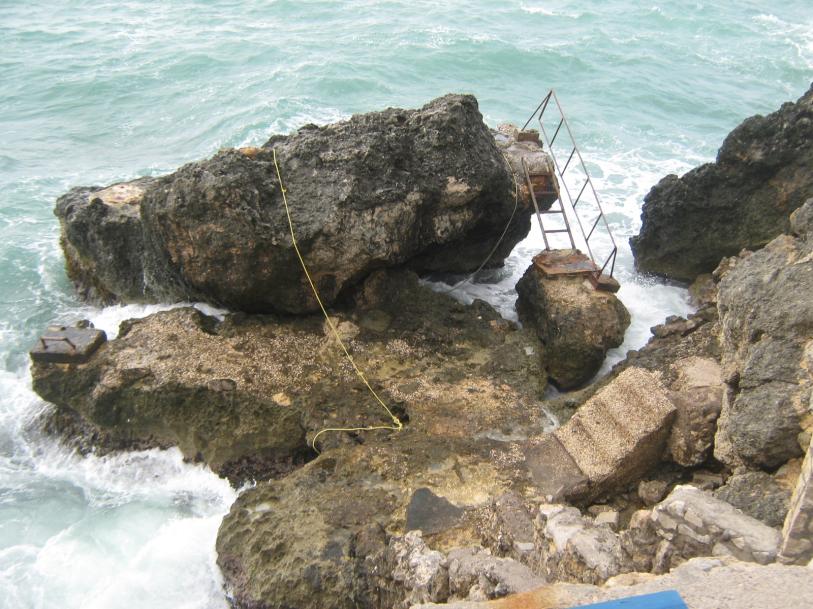 Name:  negril 22010 031.jpg
Views: 1573
Size:  97.8 KB