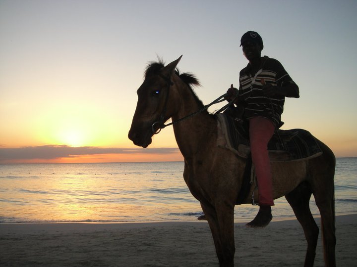 Name:  another negril sunset.jpg
Views: 1529
Size:  50.9 KB