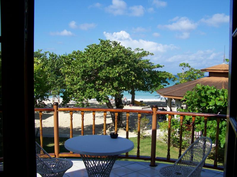 Name:  View 2010 008.jpg
Views: 603
Size:  97.8 KB