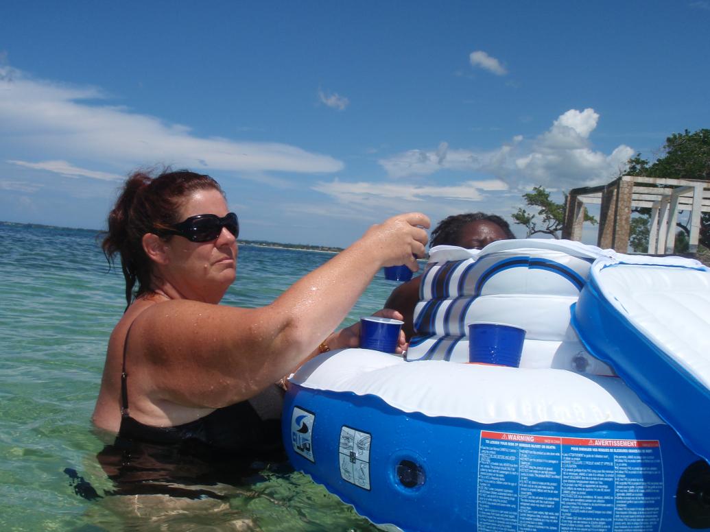 Name:  Canoe Floating Bar 012.jpg
Views: 856
Size:  88.7 KB