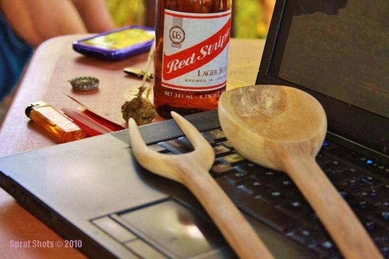 Name:  Woodenspoonfork.jpg
Views: 947
Size:  50.2 KB