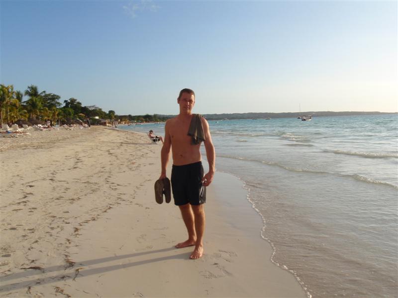 Name:  PC240292 (Medium).JPG
Views: 549
Size:  57.6 KB
