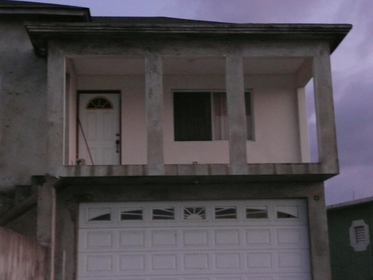 Name:  ORANGE BAY HOUSE 054.jpg
Views: 173
Size:  92.9 KB