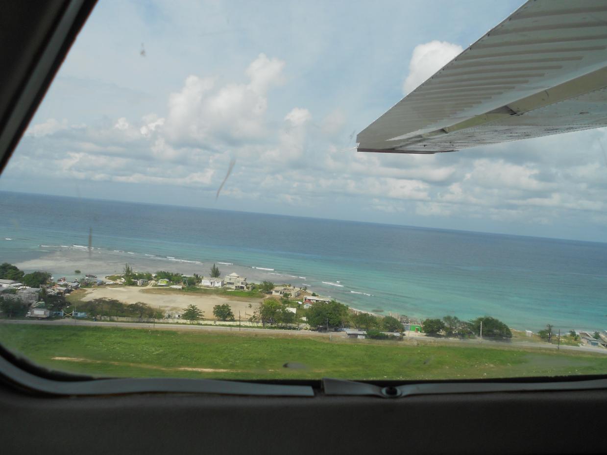 Name:  the start of another Negril vacatio!! 003.jpg
Views: 401
Size:  85.6 KB