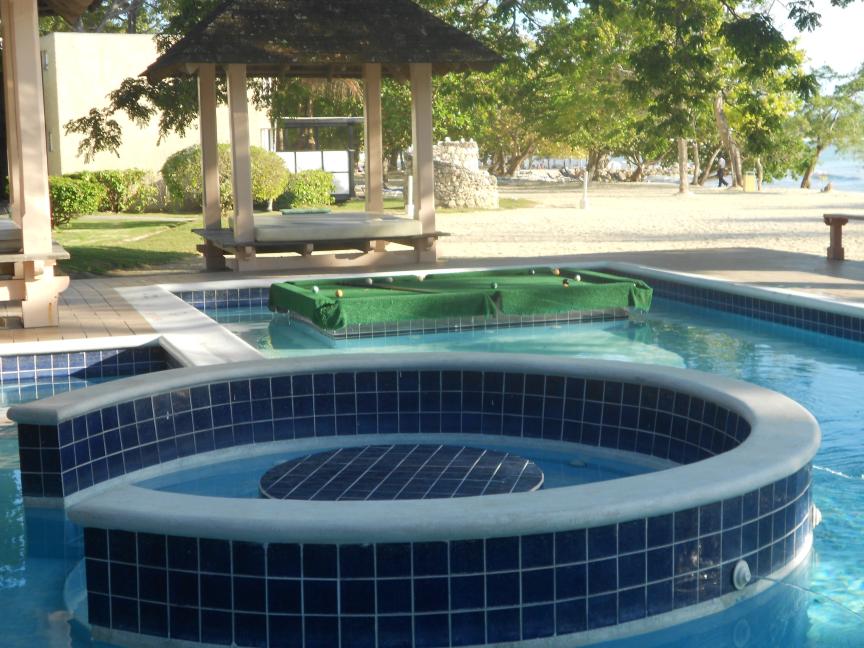 Name: more T-day pic's 001.jpg
Views: 675
Size: 95.9 KB