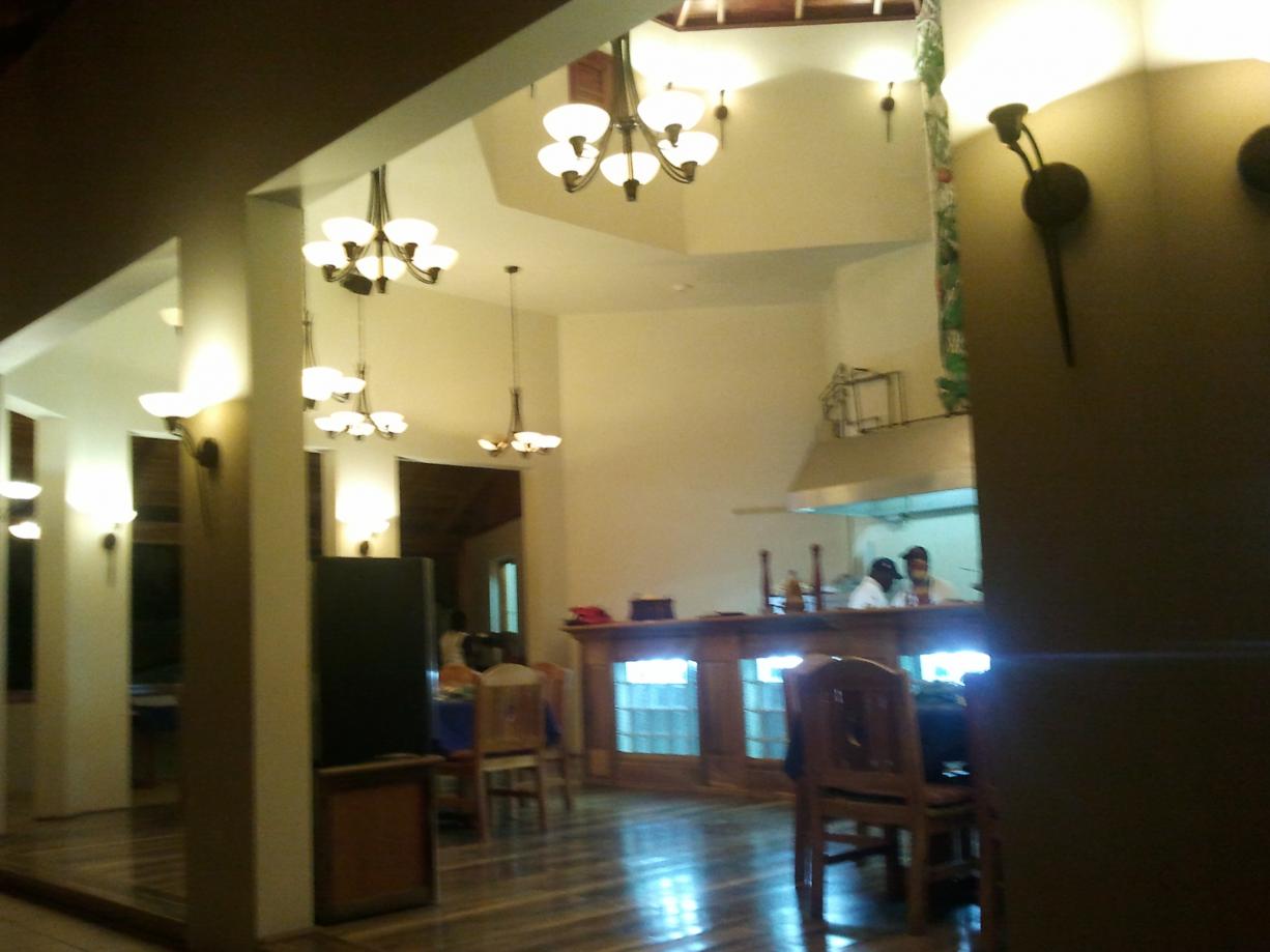 Name:  negril.sparetreat.jpg
Views: 529
Size:  84.1 KB