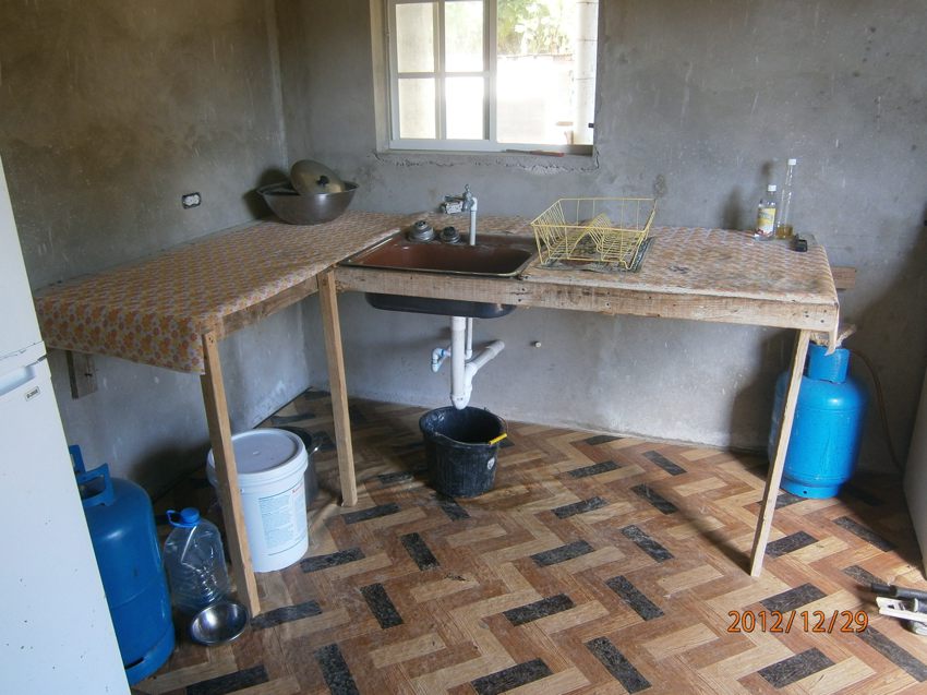 Name:  Kitchen.jpg
Views: 298
Size:  89.4 KB