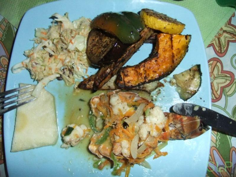 Name:  Steamed Lobster [800x600].jpg
Views: 282
Size:  75.5 KB
