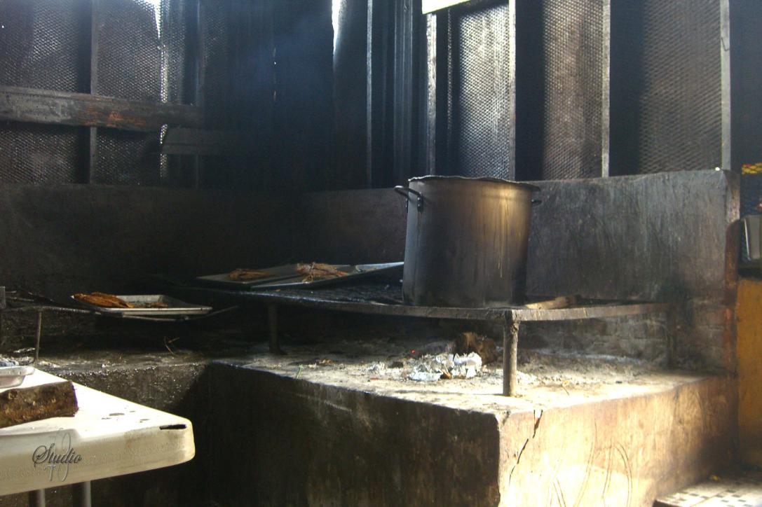 Name:  LO Kitchen.jpg
Views: 170
Size:  93.1 KB