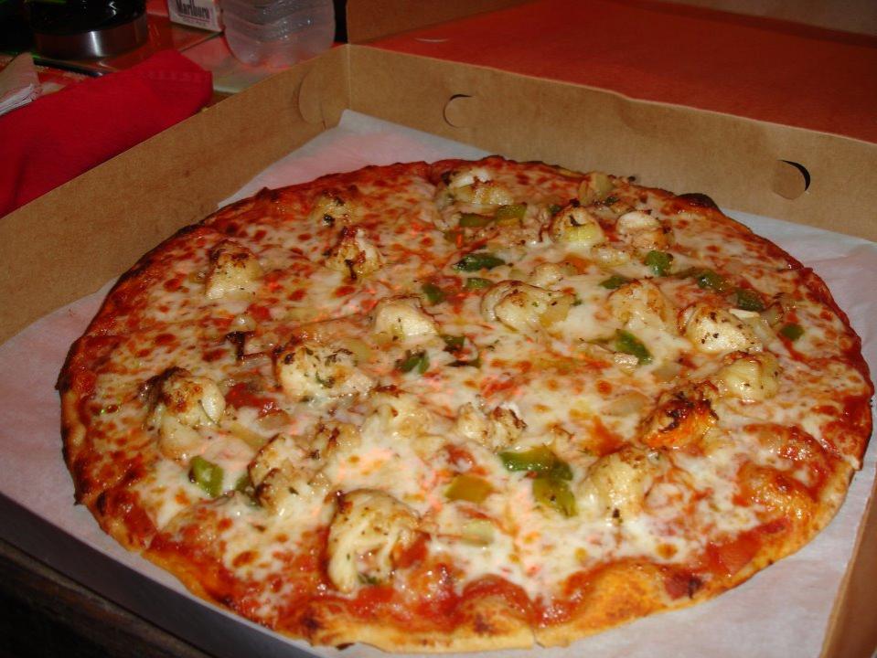 Name:  lobsterpizza.jpg
Views: 463
Size:  99.3 KB
