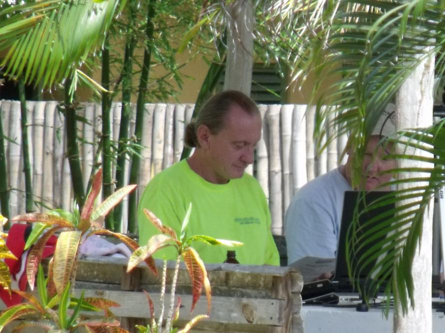 Name:  2011_04200091.jpg
Views: 315
Size:  93.9 KB
