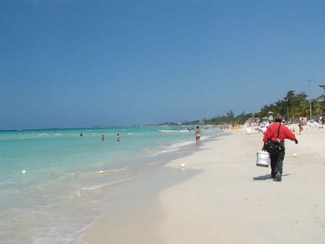 Name:  FXCD0083.JPG
Views: 487
Size:  61.8 KB