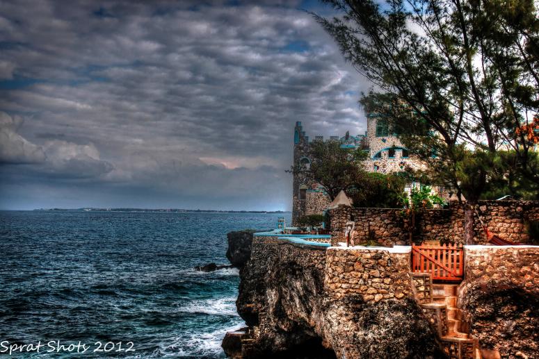 Name:  MoonlightvillaHDR.jpg
Views: 792
Size:  99.2 KB