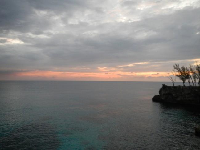 Name:  001a.jpg
Views: 659
Size:  25.2 KB