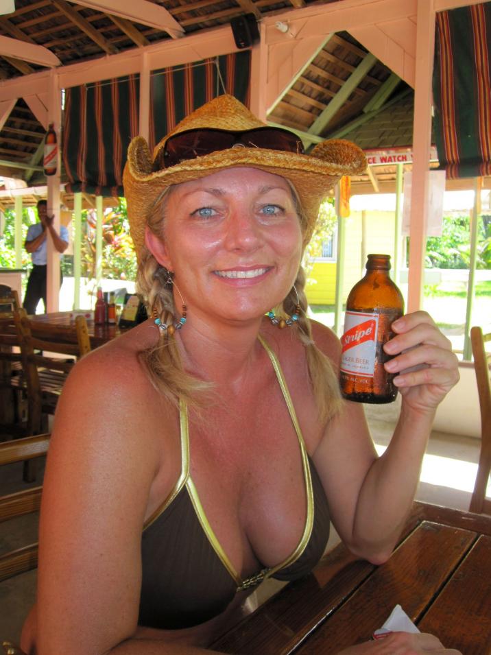 Name:  Jamaica Nov 2011 076.jpg
Views: 365
Size:  90.9 KB