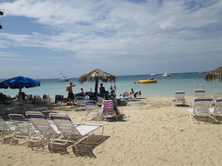 Name:  2013 Feb Negril 203.JPG
Views: 426
Size:  69.8 KB