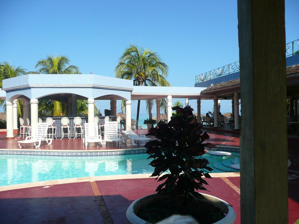 Name:  ja 2008 236.jpg
Views: 552
Size:  92.6 KB