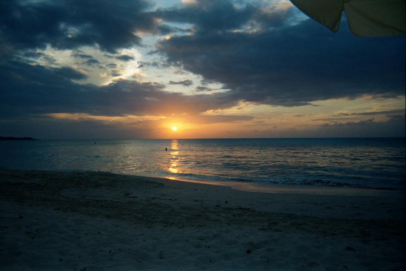 Name:  024_21A.jpg
Views: 696
Size:  90.9 KB
