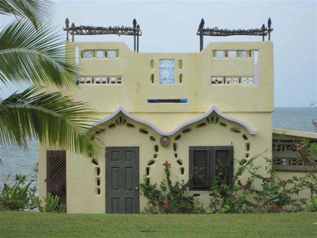 Click image for larger version. 

Name:	Jamaica June 2011 - 321 (Small).jpg 
Views:	949 
Size:	52.1 KB 
ID:	2444