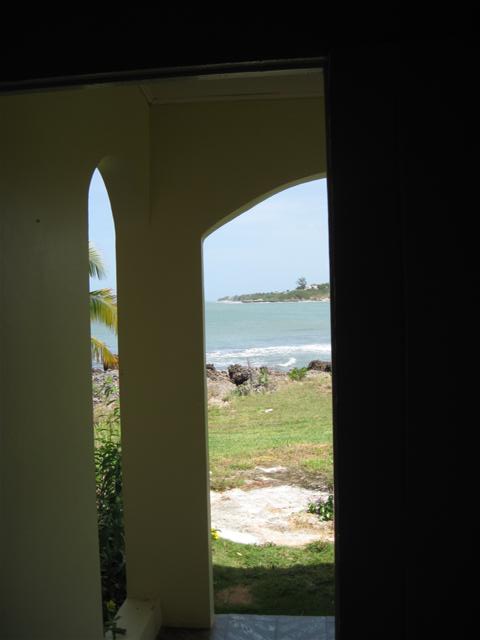 Click image for larger version. 

Name:	Jamaica June 2011 - 466 (Small).jpg 
Views:	901 
Size:	24.6 KB 
ID:	2498