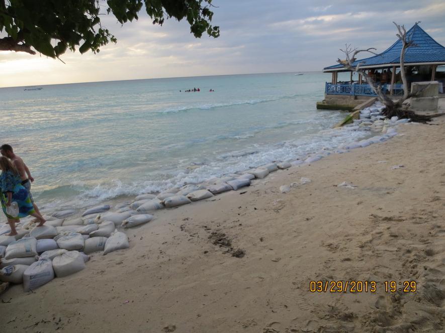 Name:  sandbags.jpg
Views: 1052
Size:  78.6 KB