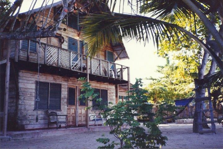 Name:  Negril 1990 #10.jpg
Views: 180
Size:  77.6 KB