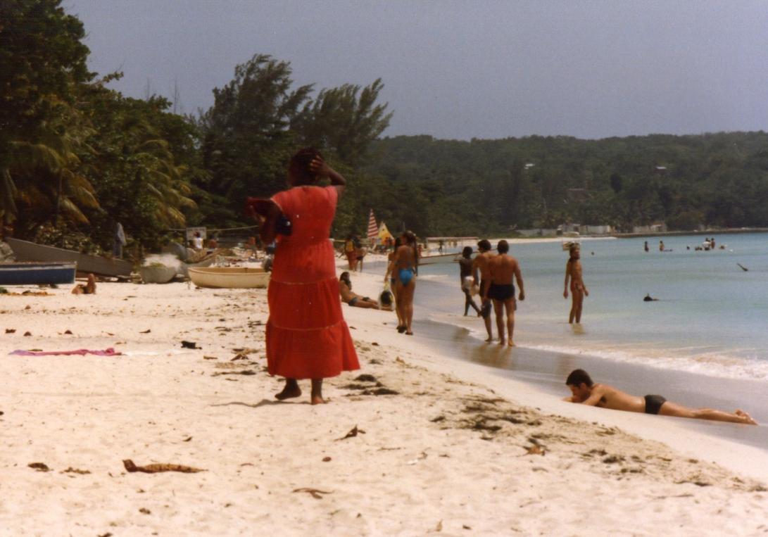 Name:  Walking the beach.jpg
Views: 1251
Size:  90.8 KB