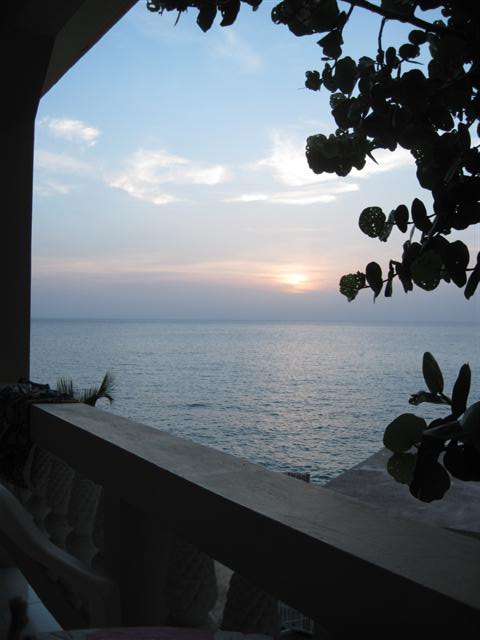 Click image for larger version. 

Name:	Jamaica June 2011 - 518 (Small).jpg 
Views:	725 
Size:	37.0 KB 
ID:	2681