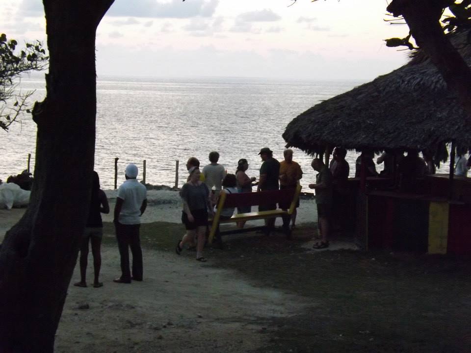 Name:  943252_131577180371411_941391869_n.jpg
Views: 3979
Size:  65.5 KB