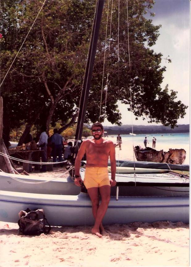 Name:  D + Hobie.jpg
Views: 869
Size:  98.1 KB