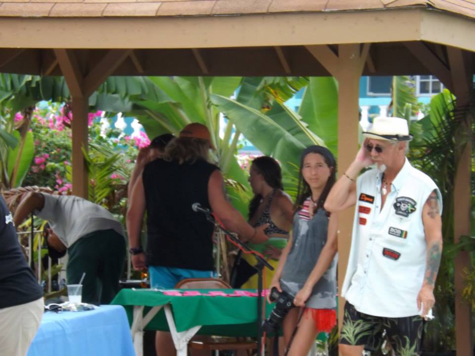 Name:  943612_136761503186312_1370212253_n.jpg
Views: 2042
Size:  71.2 KB