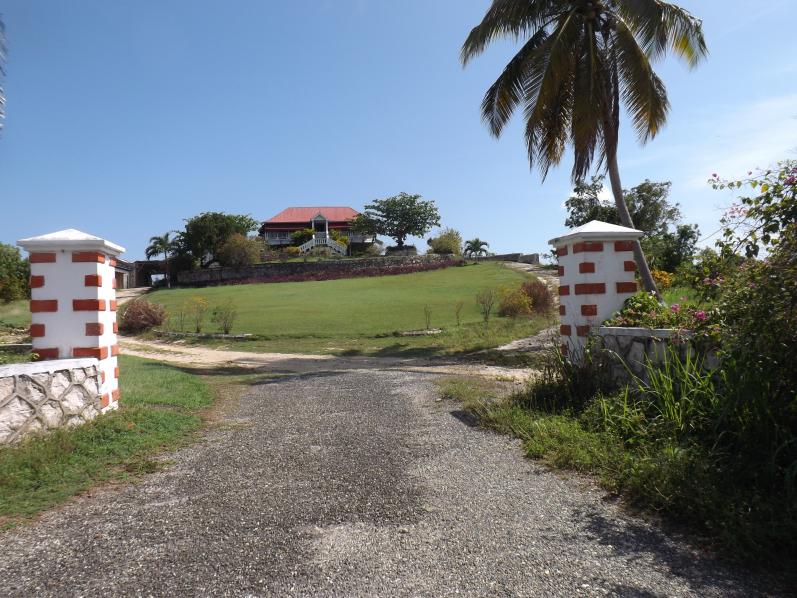 Name:  jamaica apr2013 new camera pt 1 636.jpg
Views: 2281
Size:  97.0 KB