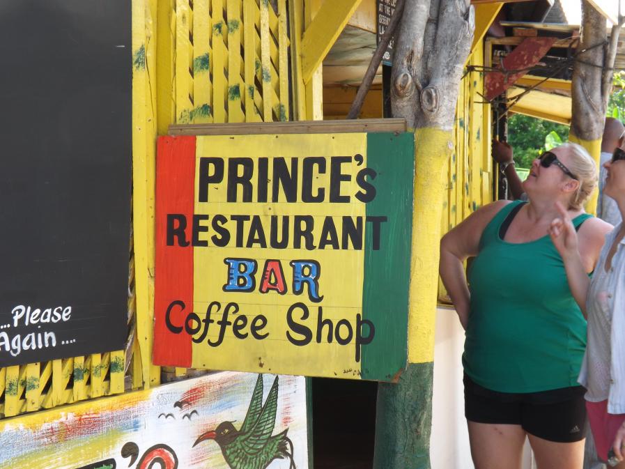 Name:  jamaica apr2013 new camera pt 1 654.jpg
Views: 1956
Size:  94.8 KB