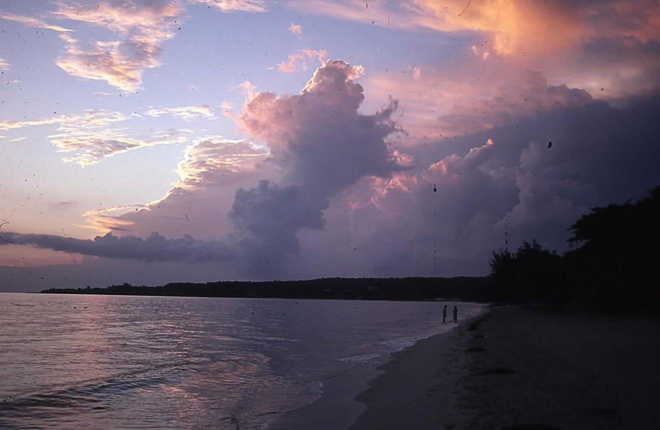 Name:  Sunset.jpg
Views: 1426
Size:  83.9 KB